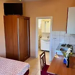 Apartman By The Sea Veli Rat, Dugi Otok - 436 *