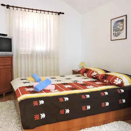 Apartment By The Sea Veli Rat, Dugi Otok - 436 *