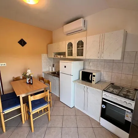 Apartment By The Sea Veli Rat, Dugi Otok - 436 Veli Rat